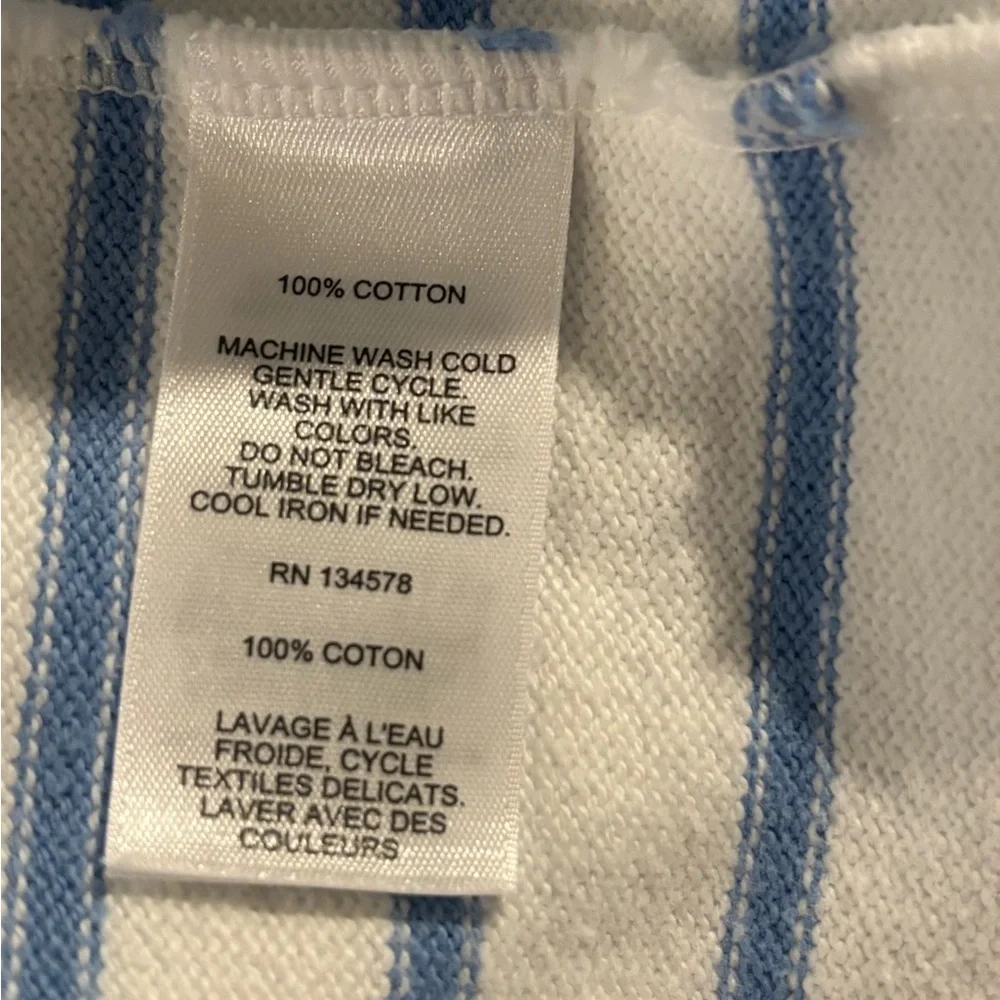 Vineyard Vines Blue and White Striped Pullover - Picture 8 of 8